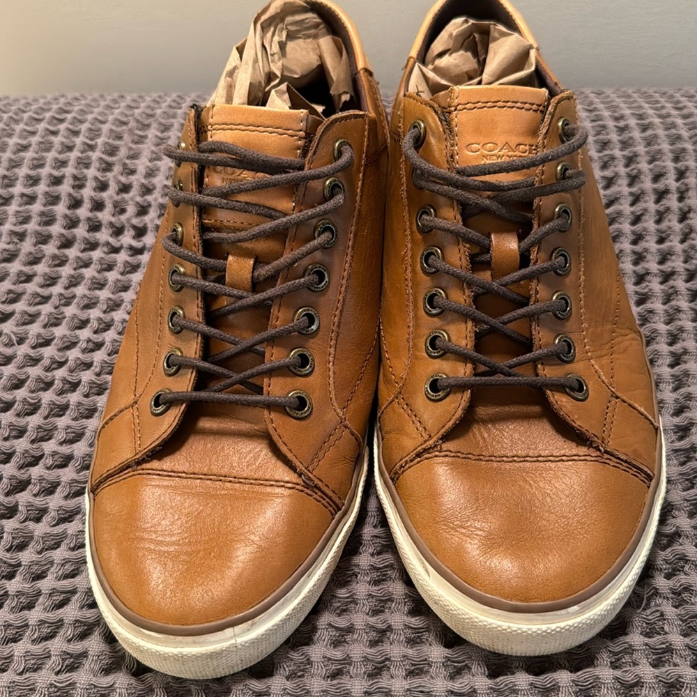 Coach Men's Tan Leather Sneakers - Picture 15 of 16